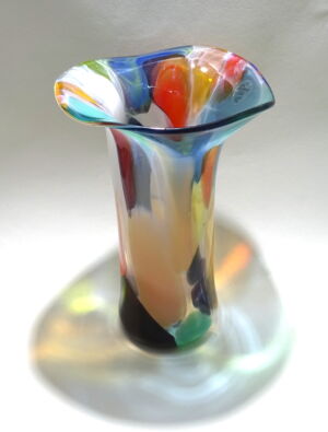 WS65 Shakspeare Glass Medium Nougat Vase