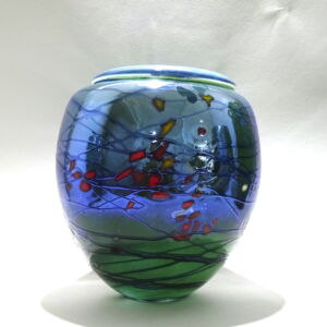 Side Shakspeare Glass Inside Cased Boulder Urn