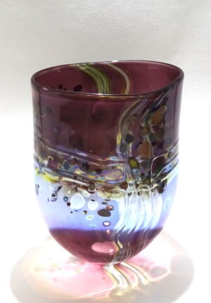 WS76 Shakspeare Glass Medium Open Lustre Rocks