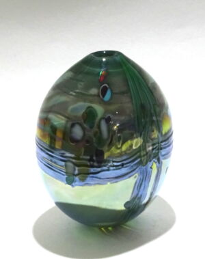 WS80 Shakspeare Glass Small Closed Lustre Rocks