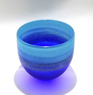 WS82 Shakspeare Glass Medium Coast Bowl